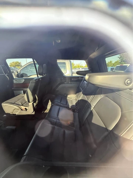 2022 Lincoln Navigator 4th Gen - Image 8 of 8