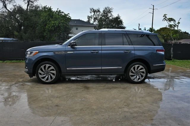 2022 Lincoln Navigator 4th Gen - Image 7 of 21