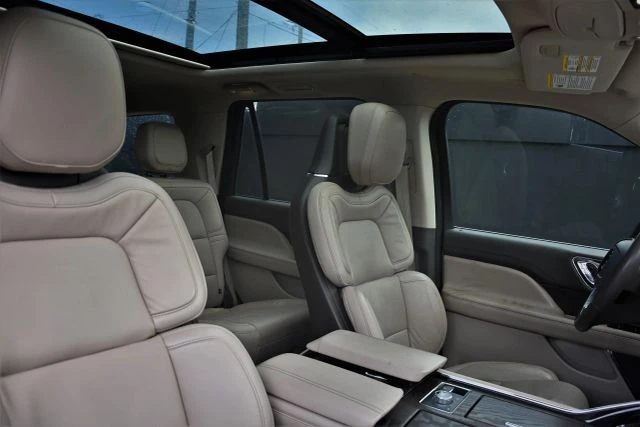 2022 Lincoln Navigator 4th Gen - Image 14 of 21