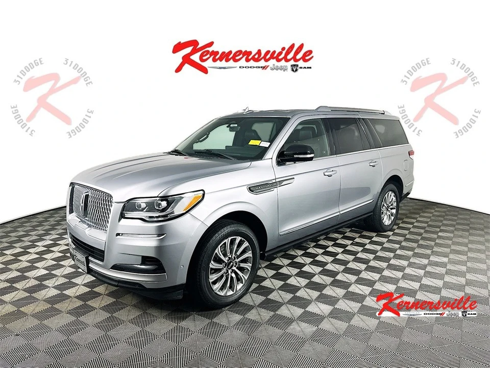 2022 Lincoln Navigator 4th Gen - Image 3 of 21