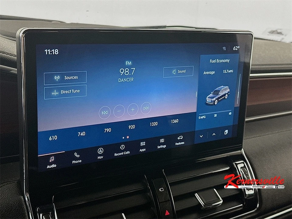 2022 Lincoln Navigator 4th Gen - Image 17 of 21