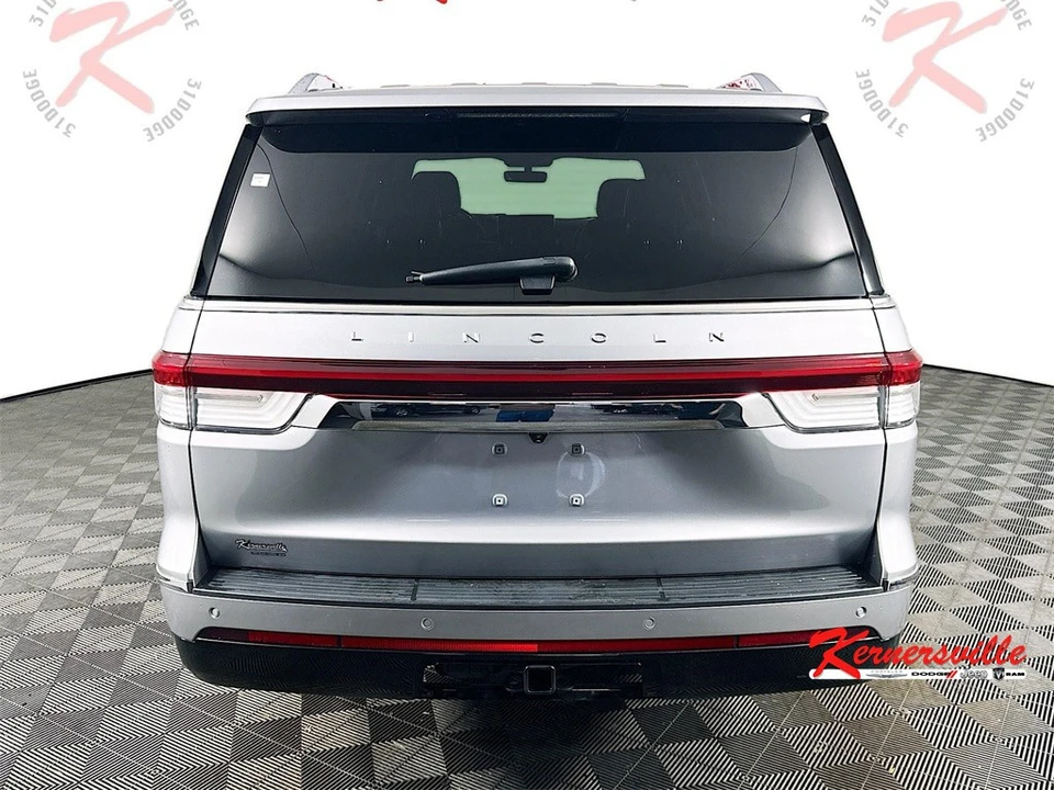 2022 Lincoln Navigator 4th Gen - Image 6 of 21