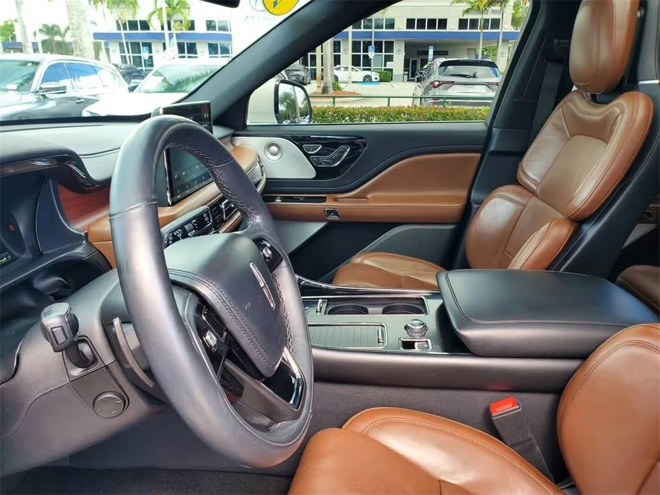2022 Lincoln Aviator 2nd Gen - Image 11 of 20