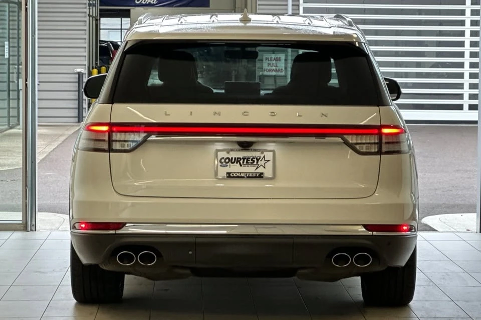 2022 Lincoln Aviator 2nd Gen - Image 4 of 19