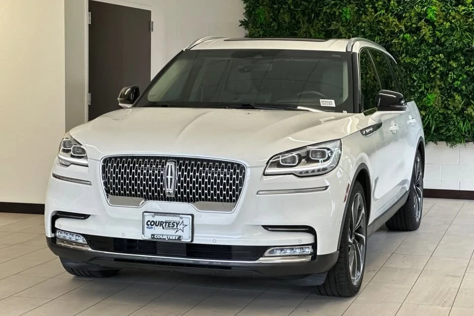 2022 Lincoln Aviator 2nd Gen - Image 7 of 19