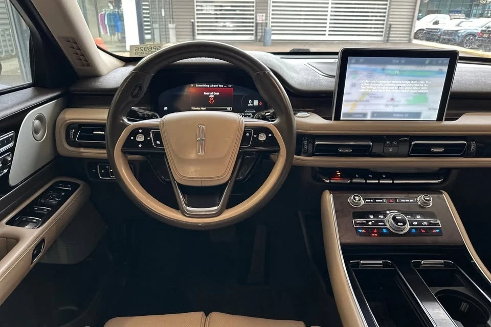 2022 Lincoln Aviator 2nd Gen - Image 13 of 19