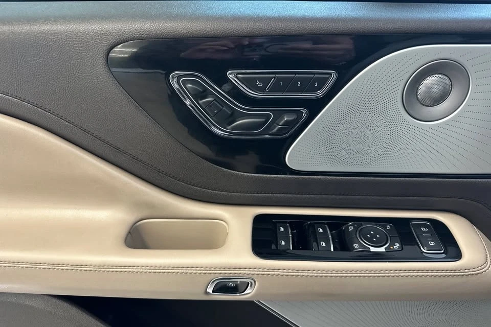 2022 Lincoln Aviator 2nd Gen - Image 10 of 19