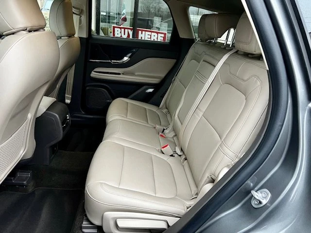 2022 Lincoln Corsair - Image 7 of 16