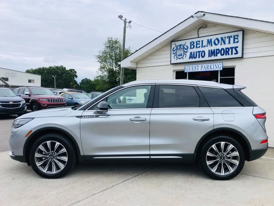 2022 Lincoln Corsair - Image 2 of 19