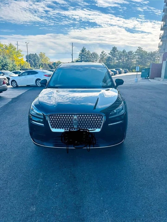 2022 Lincoln Corsair - Image 1 of 9