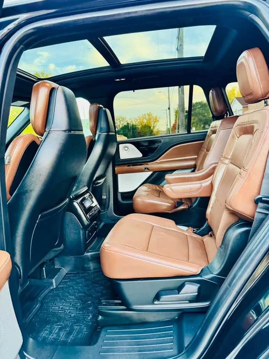 2022 Lincoln Navigator 4th Gen - Image 6 of 13