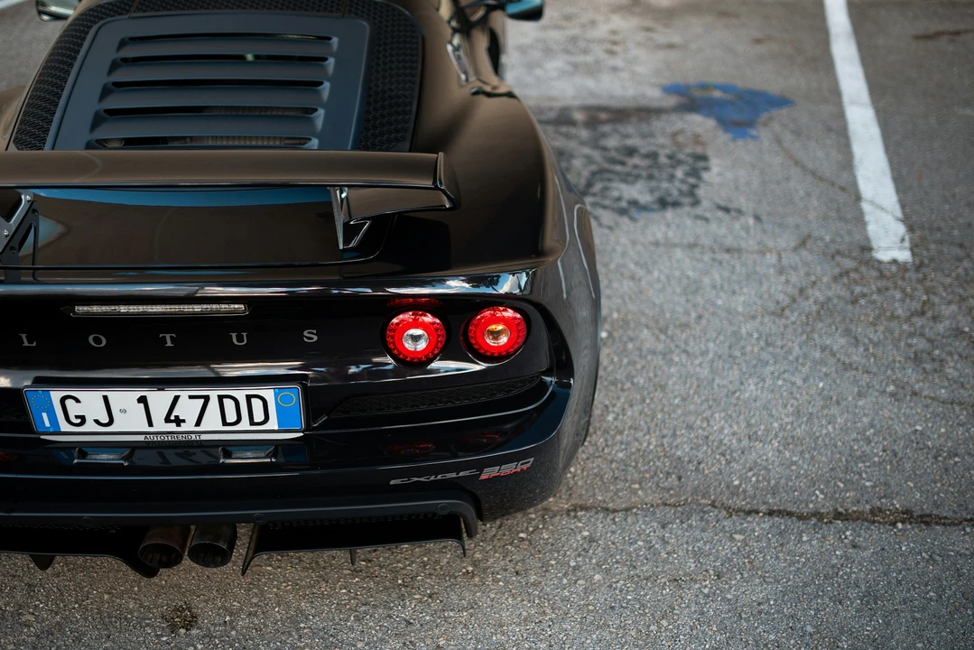 2022 Lotus Exige Series 3 - Image 13 of 21