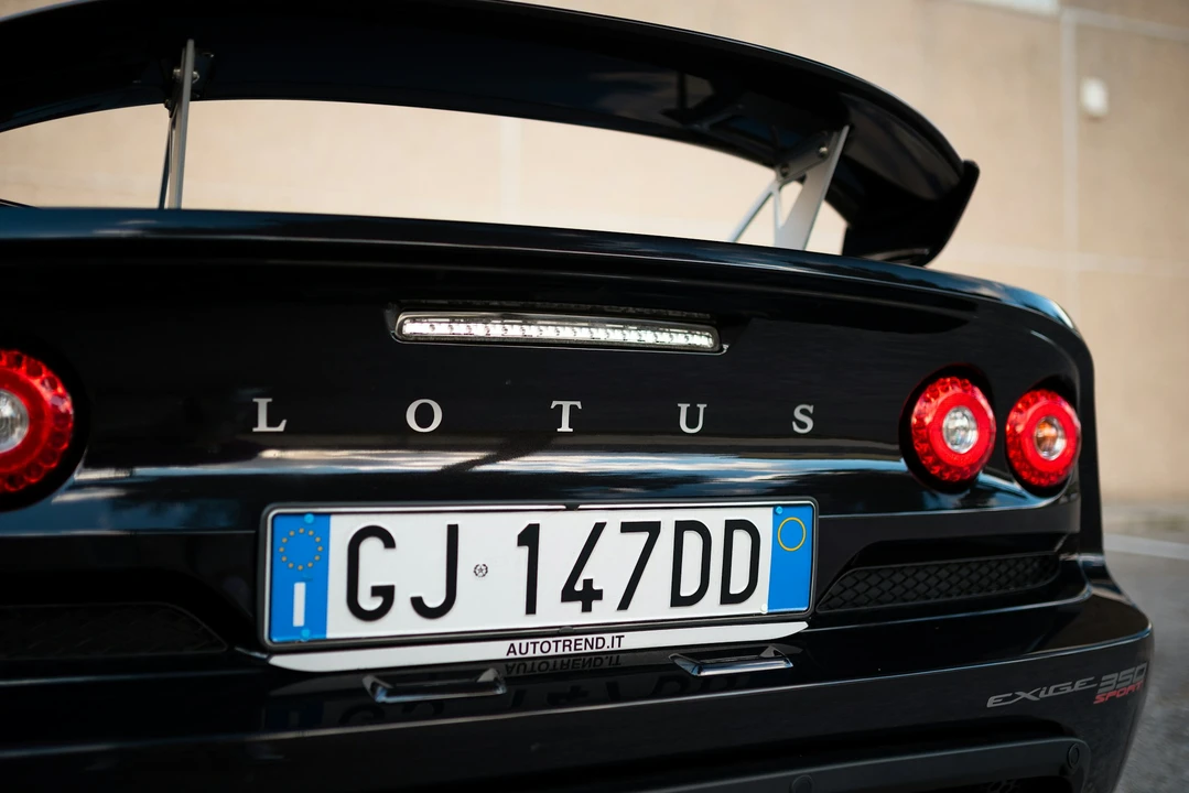 2022 Lotus Exige Series 3 - Image 18 of 21