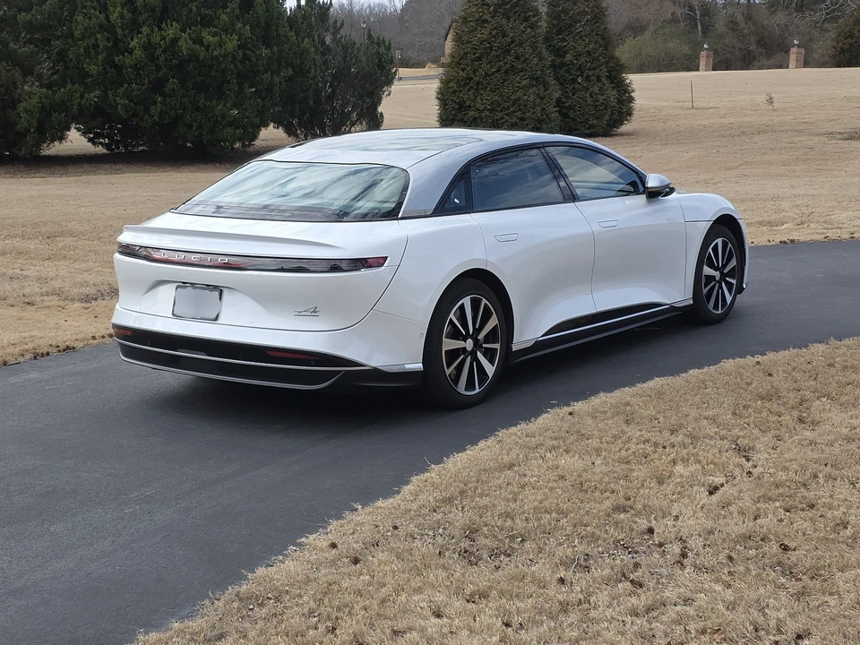 2022 Lucid Air - Image 2 of 21
