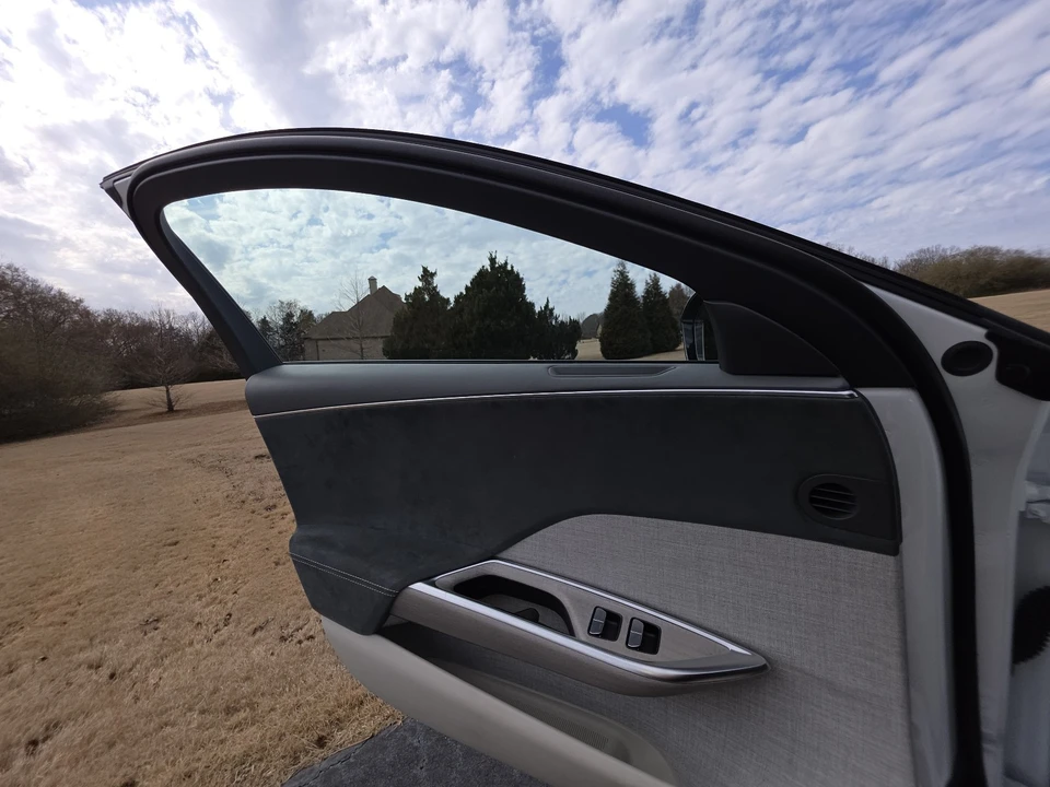 2022 Lucid Air - Image 10 of 21