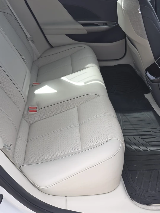 2022 Lucid Air - Image 20 of 21