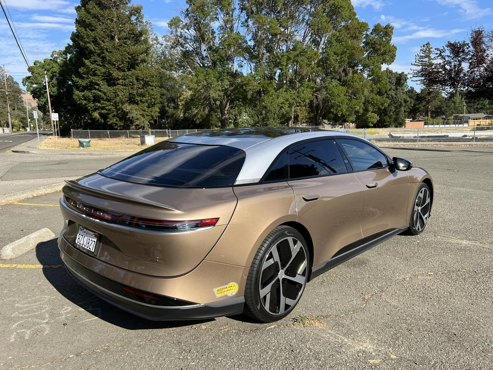 2022 Lucid Air - Image 10 of 26