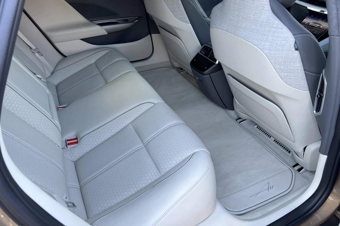 2022 Lucid Air - Image 24 of 26