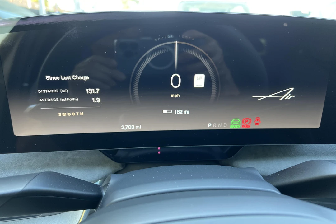 2022 Lucid Air - Image 25 of 26