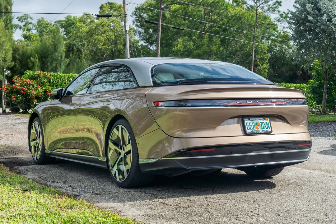 2022 Lucid Air - Image 9 of 31