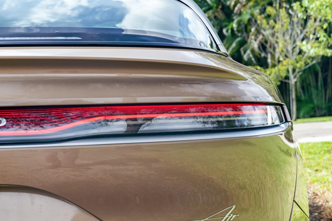 2022 Lucid Air - Image 26 of 31