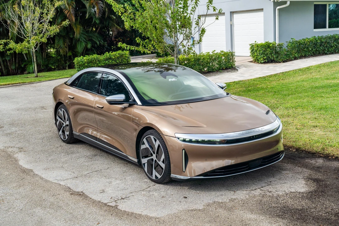 2022 Lucid Air - Image 12 of 31