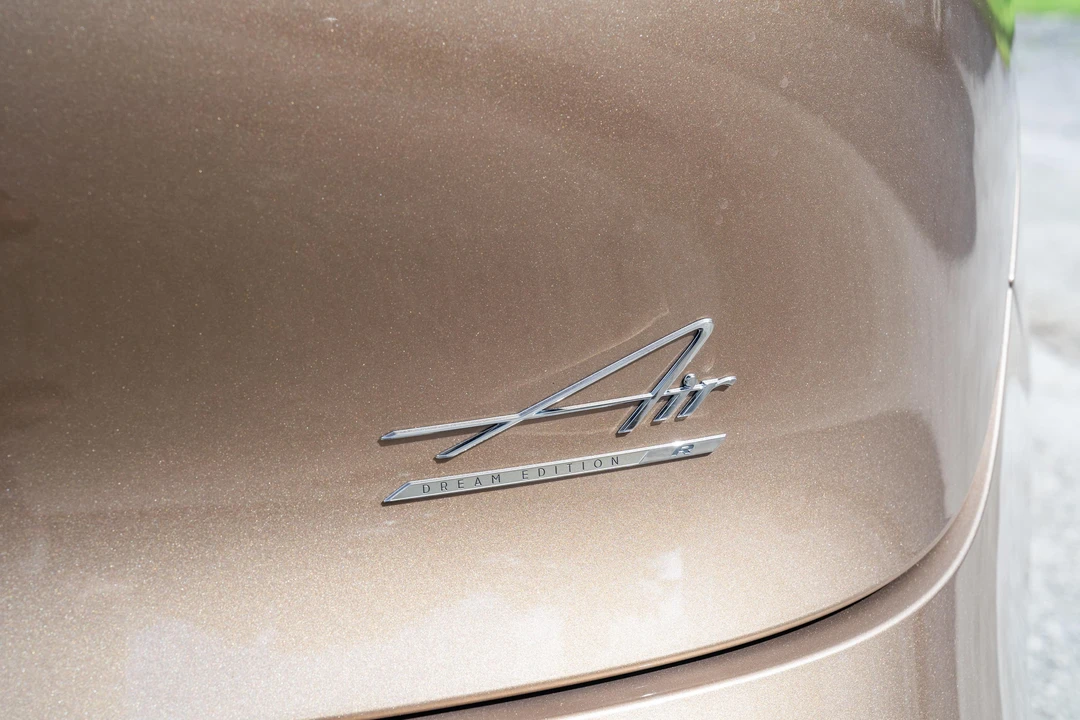 2022 Lucid Air - Image 27 of 31