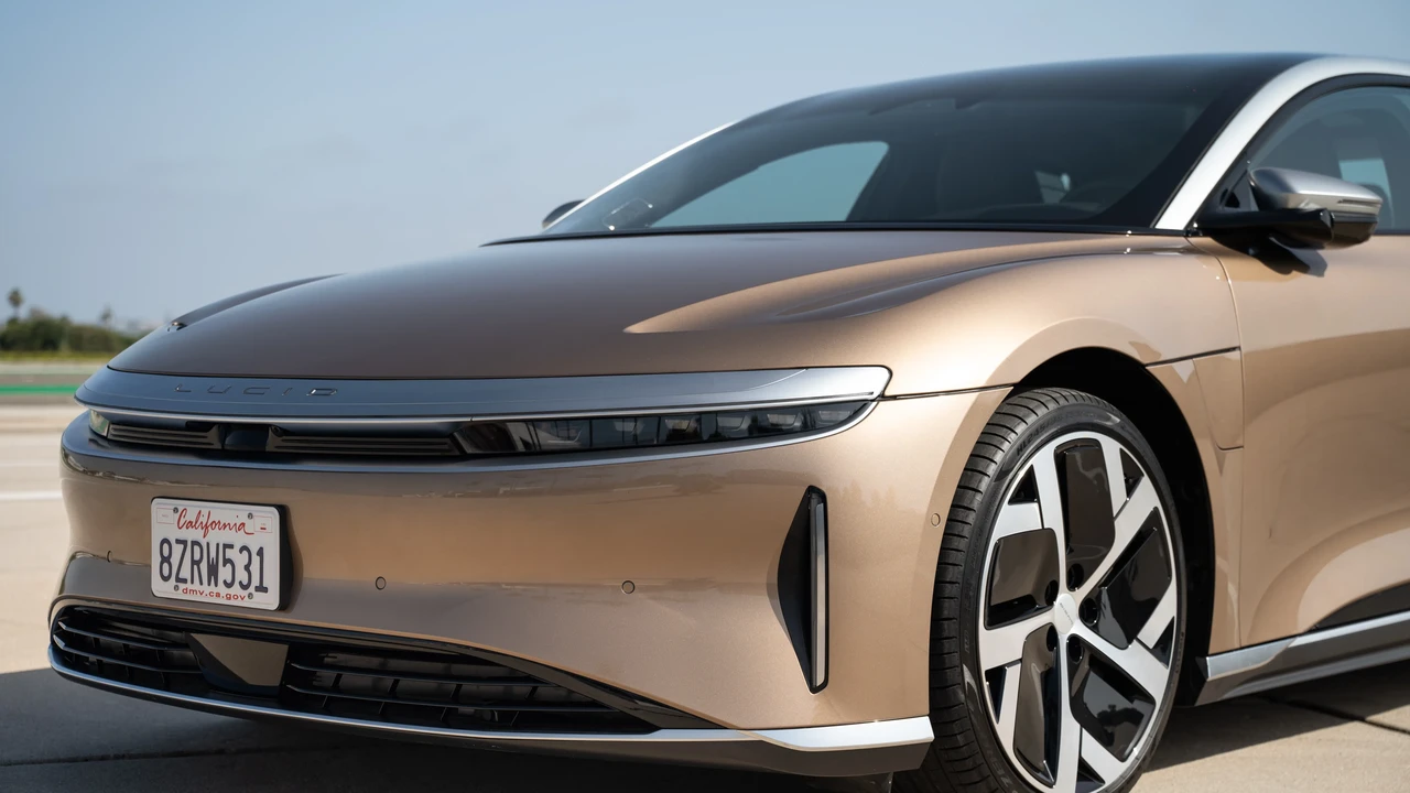 2022 Lucid Air - Image 9 of 31