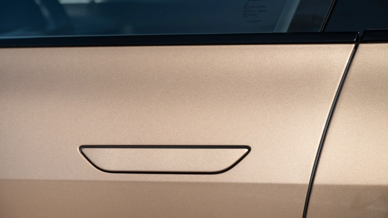 2022 Lucid Air - Image 30 of 31