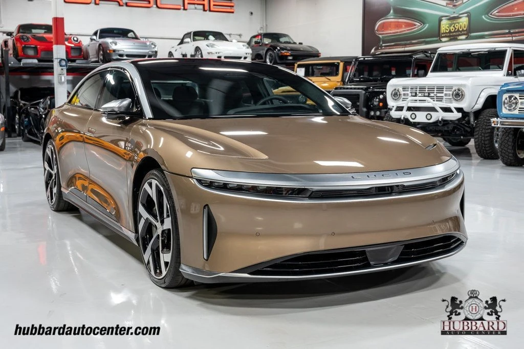 2022 Lucid Air - Image 11 of 12