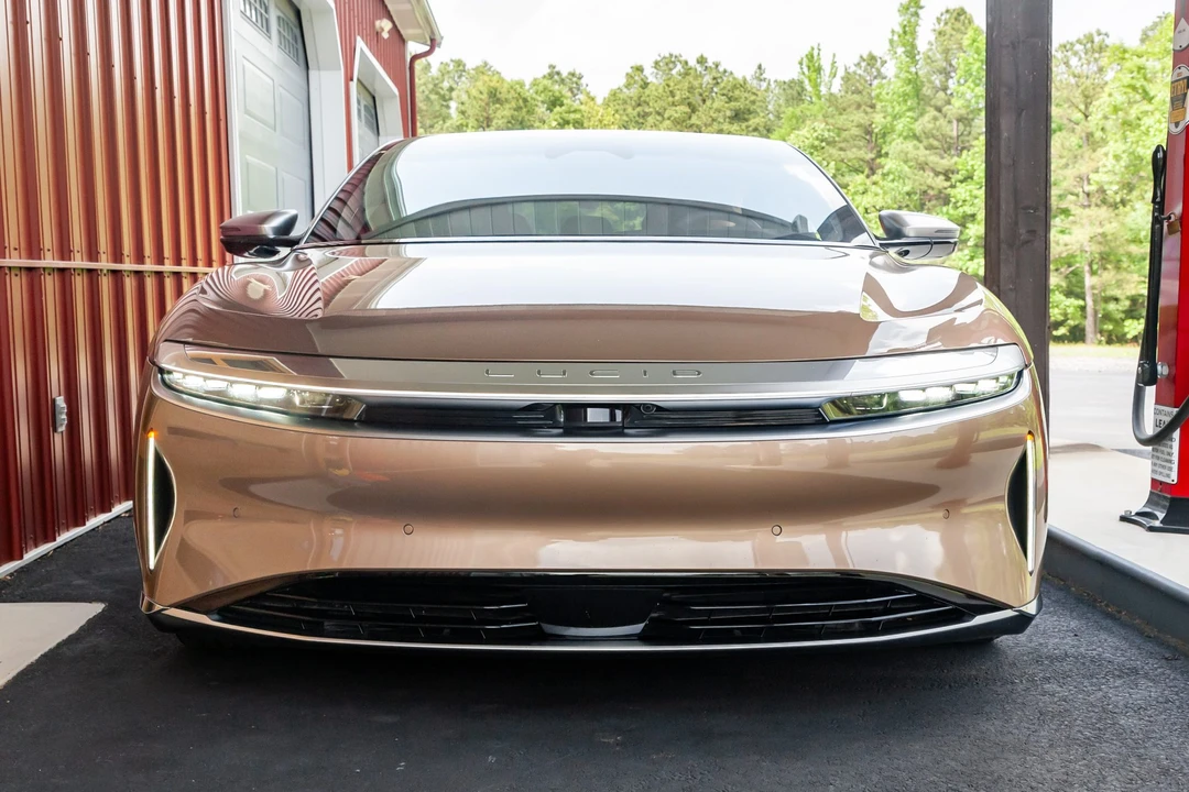 2022 Lucid Air - Image 17 of 31