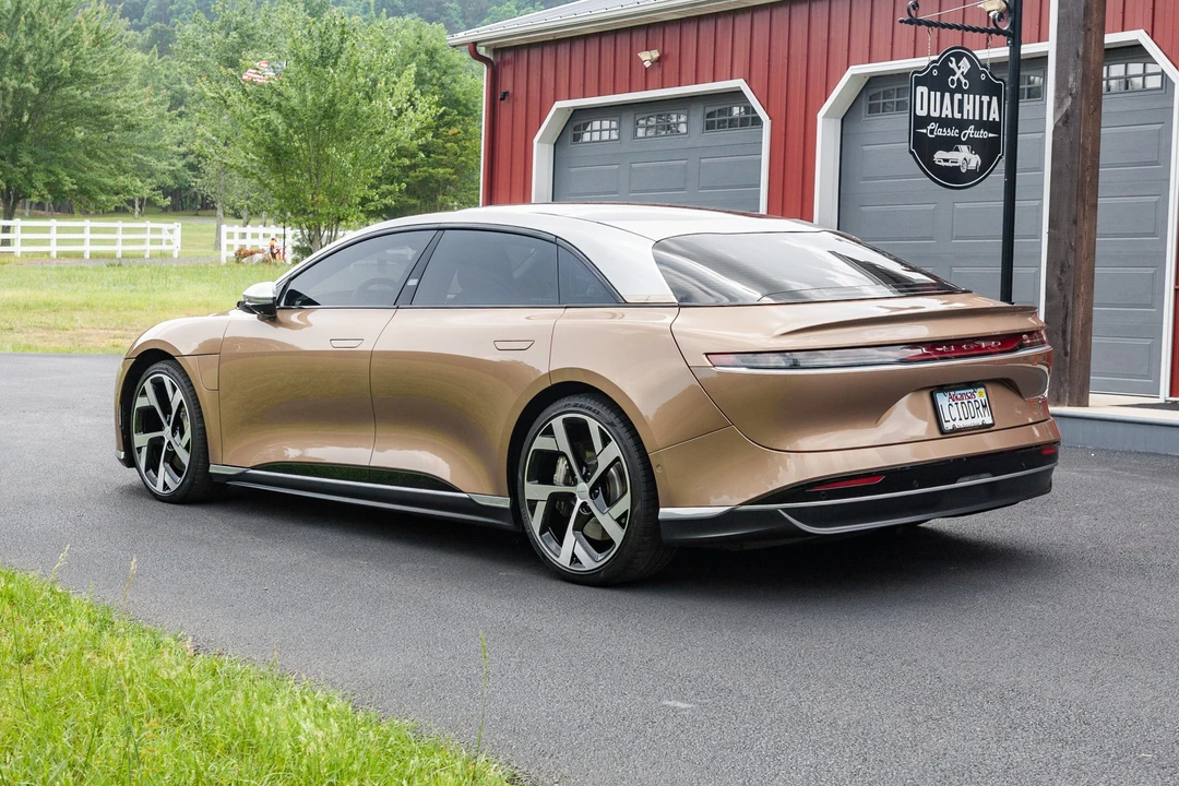 2022 Lucid Air - Image 9 of 31