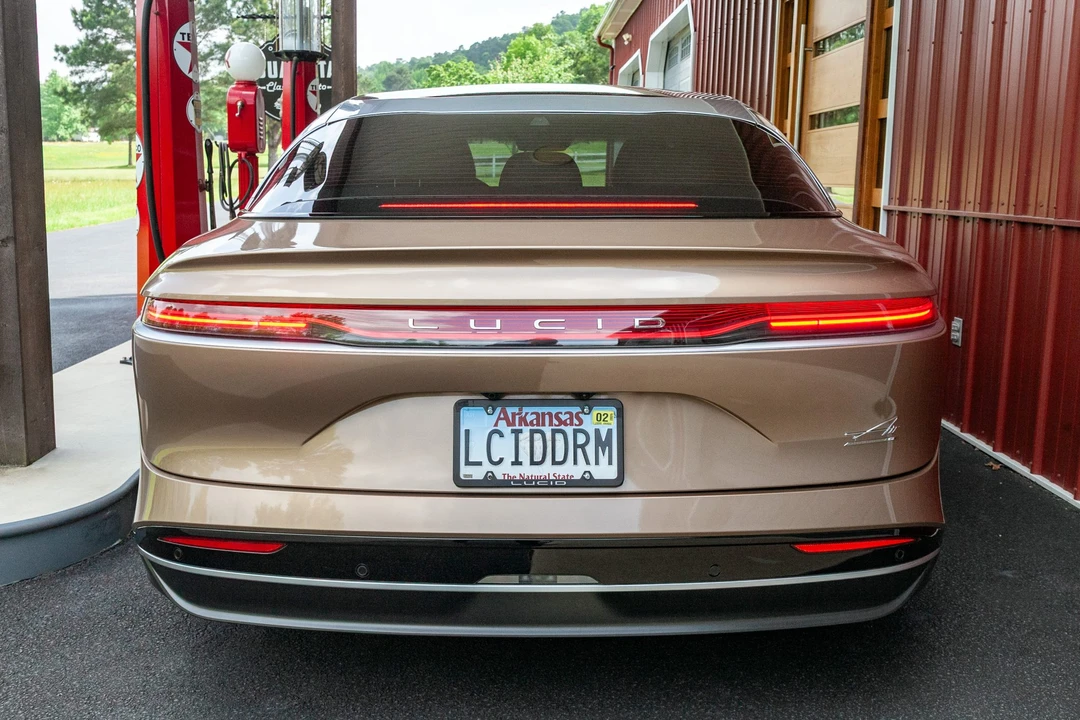 2022 Lucid Air - Image 23 of 31