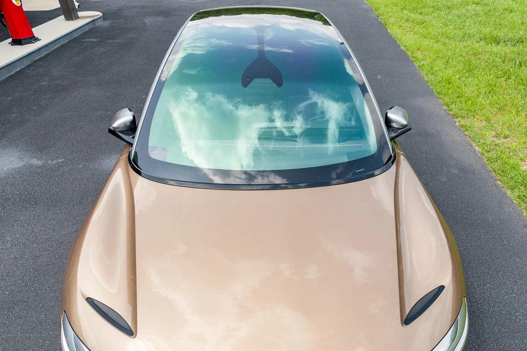2022 Lucid Air - Image 28 of 31