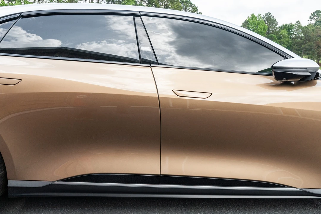 2022 Lucid Air - Image 15 of 31