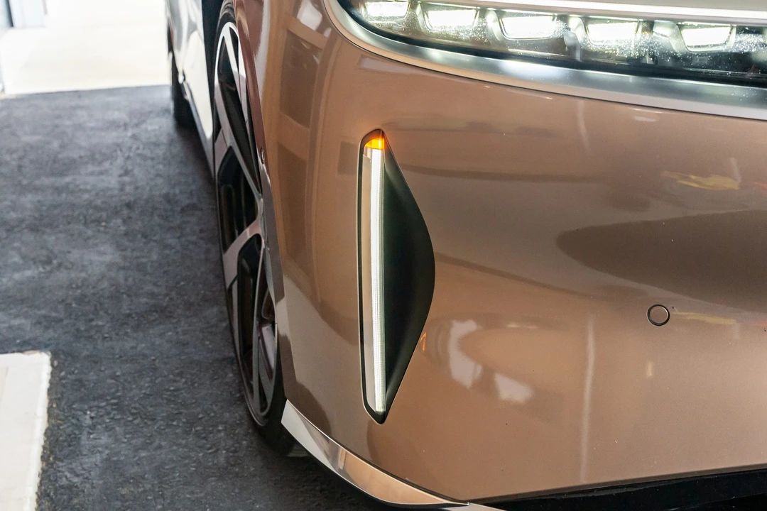 2022 Lucid Air - Image 20 of 31