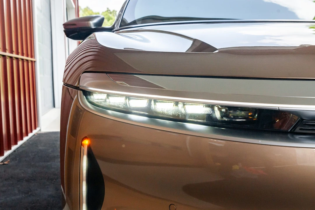 2022 Lucid Air - Image 18 of 31