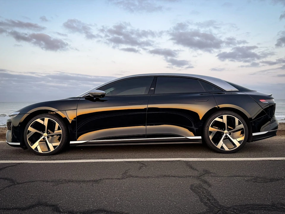 2022 Lucid Air - Image 9 of 31