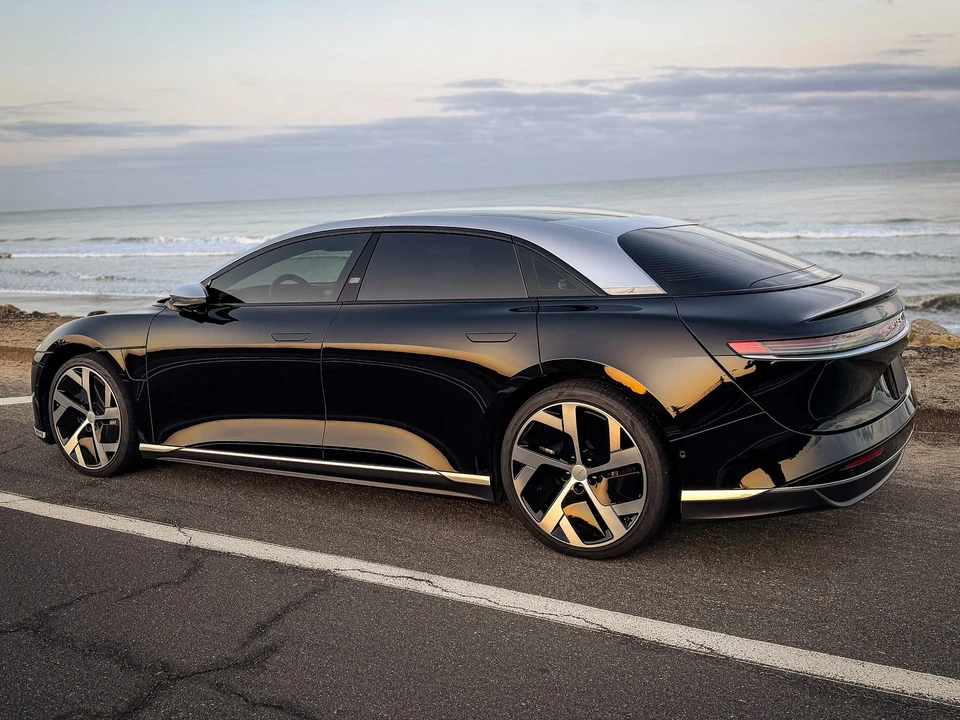 2022 Lucid Air - Image 13 of 31