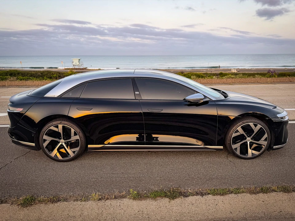2022 Lucid Air - Image 27 of 31