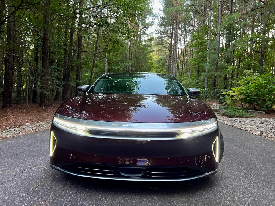 2022 Lucid Air - Image 7 of 31