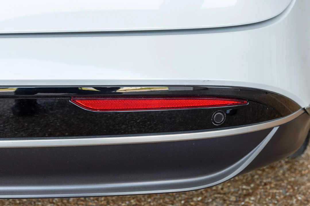 2022 Lucid Air - Image 18 of 31