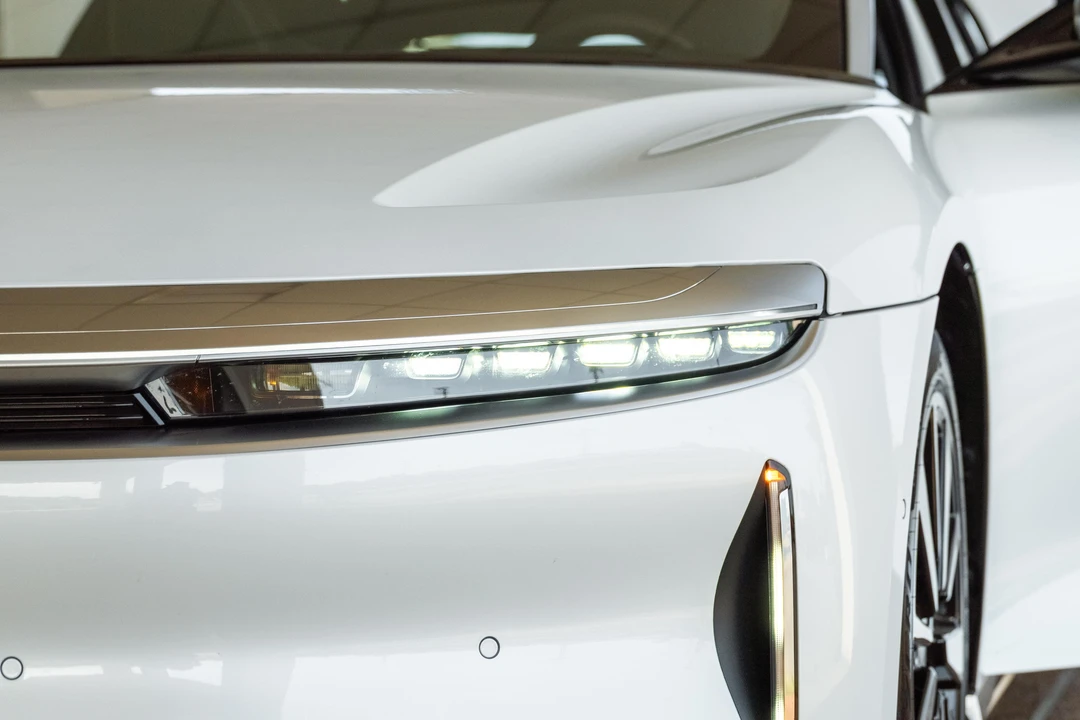 2022 Lucid Air - Image 11 of 31