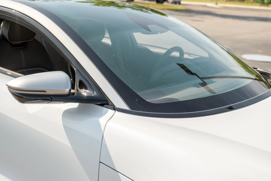 2022 Lucid Air - Image 28 of 31