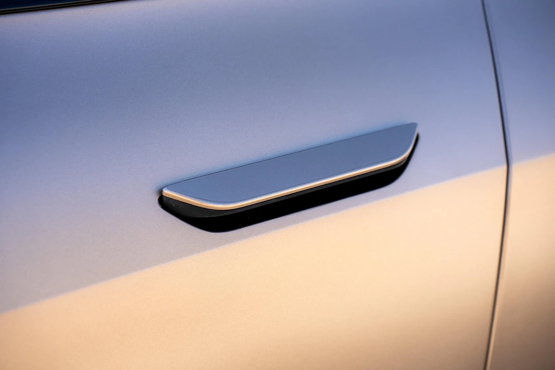 2022 Lucid Air - Image 29 of 31