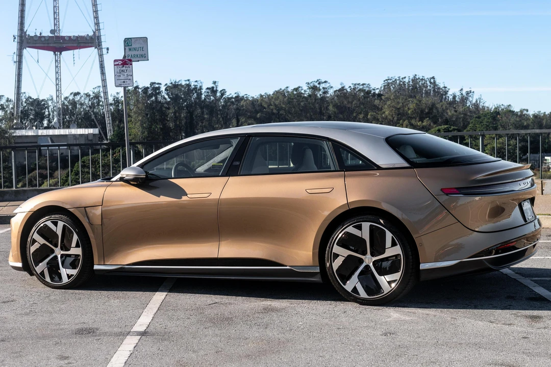2022 Lucid Air - Image 3 of 31