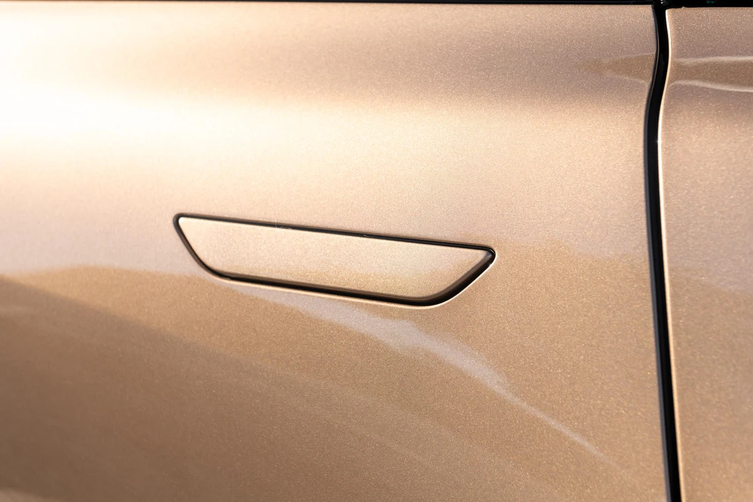 2022 Lucid Air - Image 22 of 31