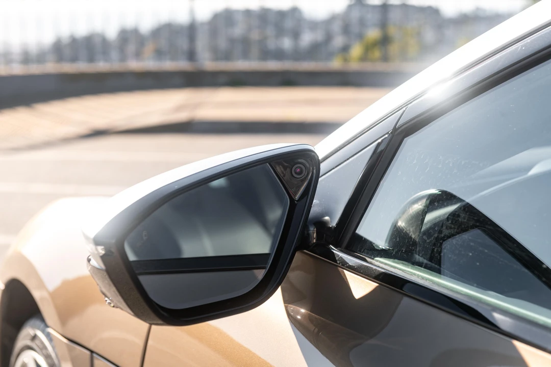 2022 Lucid Air - Image 15 of 31