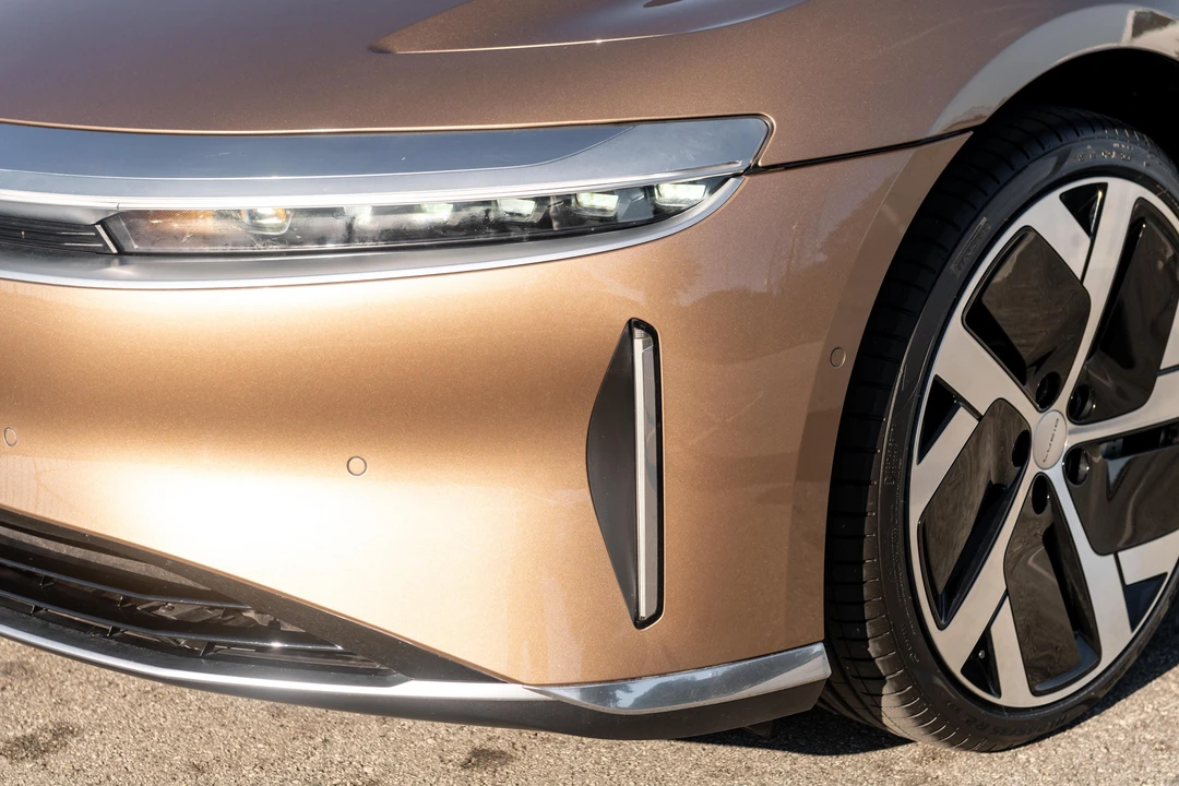 2022 Lucid Air - Image 16 of 31