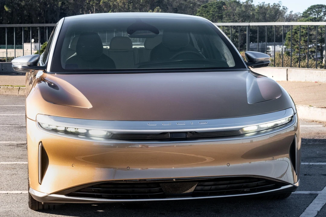 2022 Lucid Air - Image 2 of 31